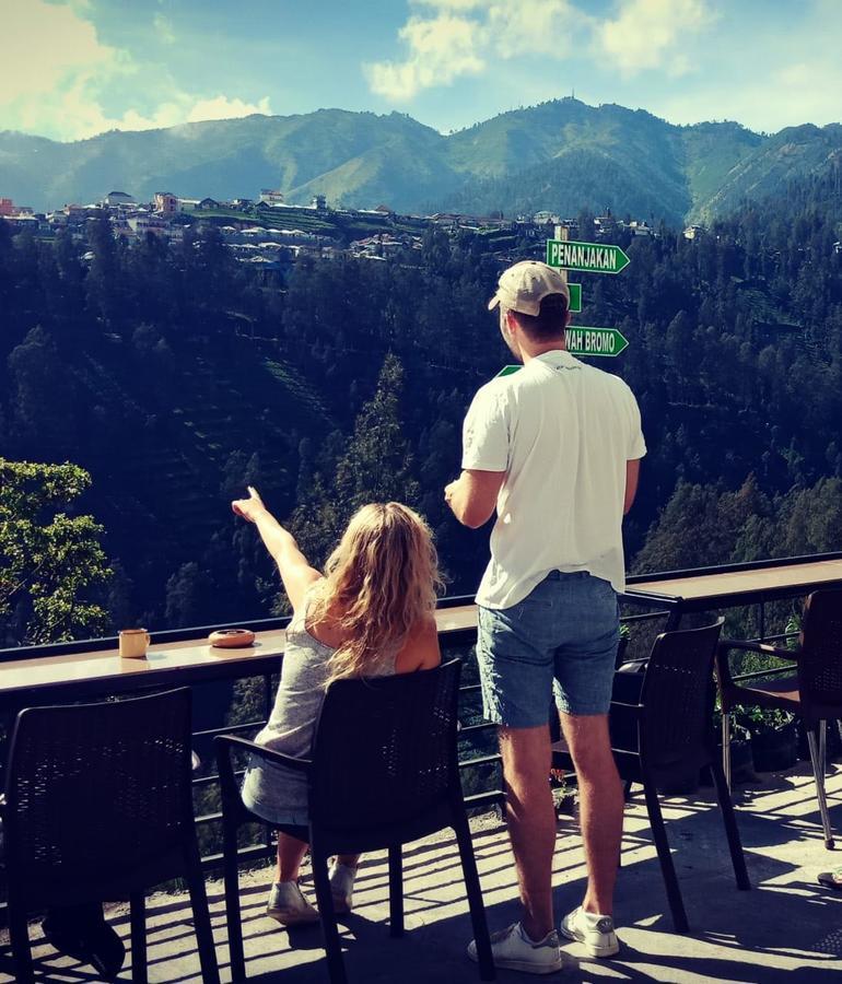 Bromo Backpacker Tosari Apartment ปาซูรูอัน ภายนอก รูปภาพ